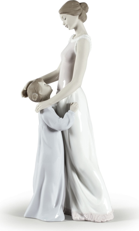 10668998 LLADRO Фигурка Lladro "Мамина дочка" 16x36см Фарфор Lladró 