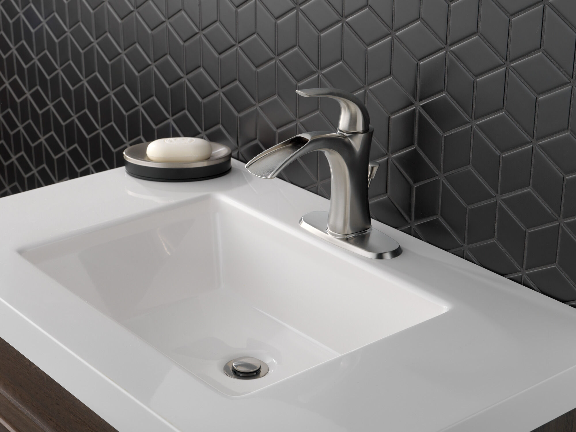 15708LF-SS-ECO Смеситель для ванной с одной ручкой Delta Faucet Nyla Нержавеющая сталь  - Вид №4