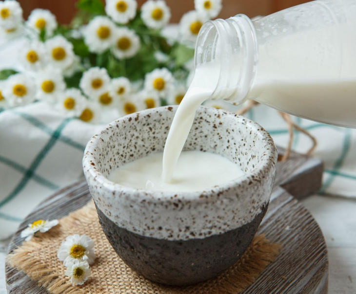 3649 Молоко козье цельное 4.6 - 4.9% Вкусляндия  - Вид №1