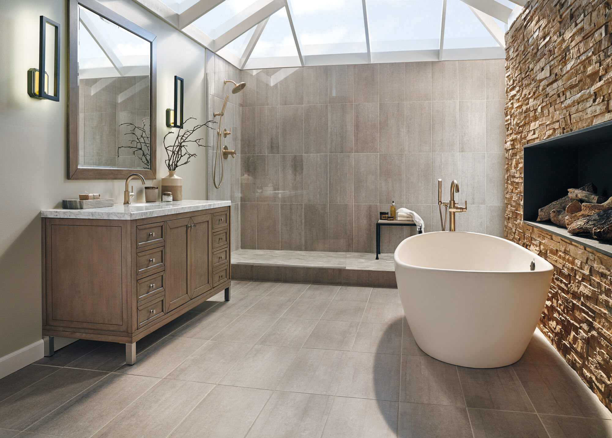 T4759-CZFL Напольная накладка для ванны с одной ручкой и ручным душем Delta Faucet Delta Шампанское бронза - Вид №1