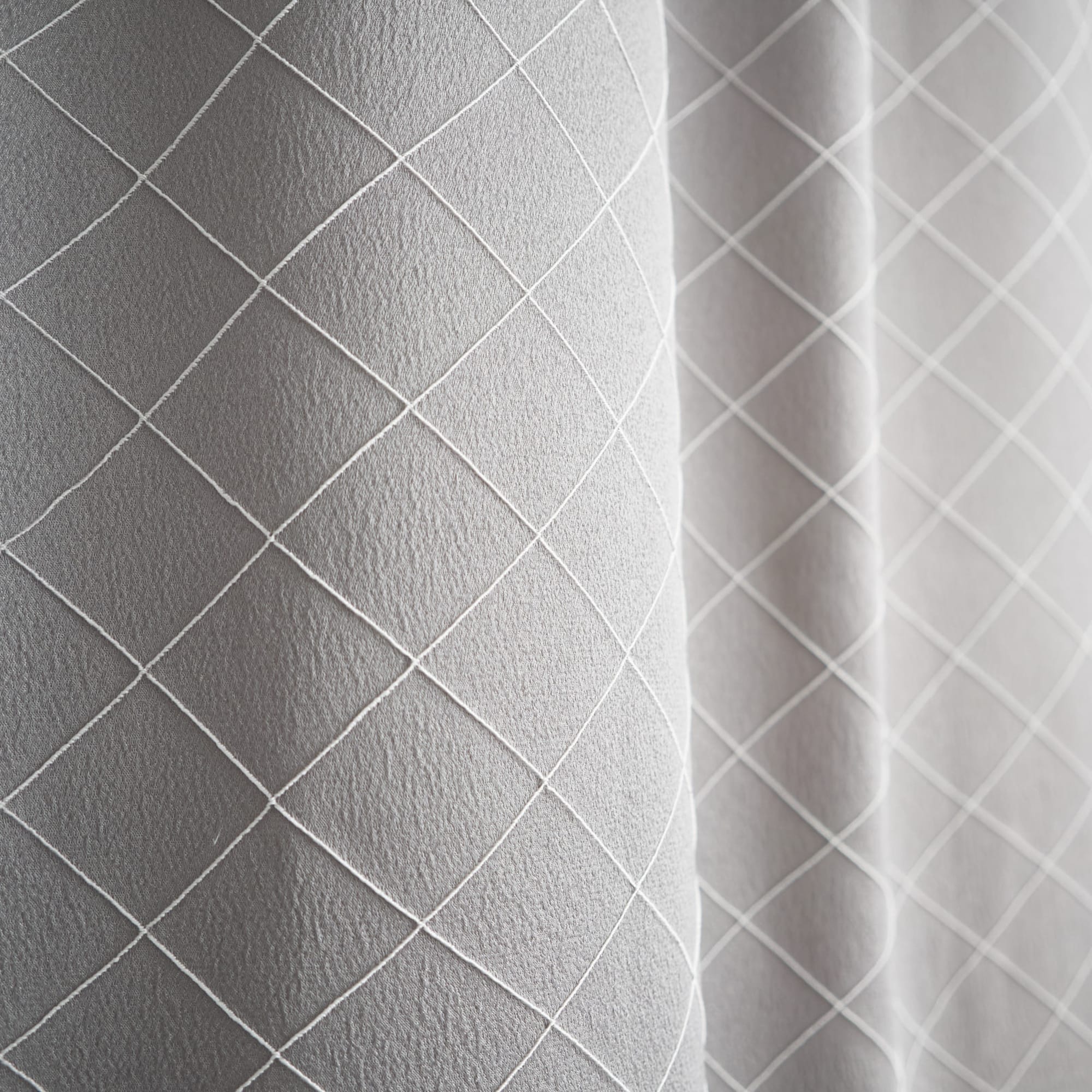 86115809 Штора на ленте для кухни "Жак Ромб" 135x180 см цвет серый Santreyd  - Вид №2