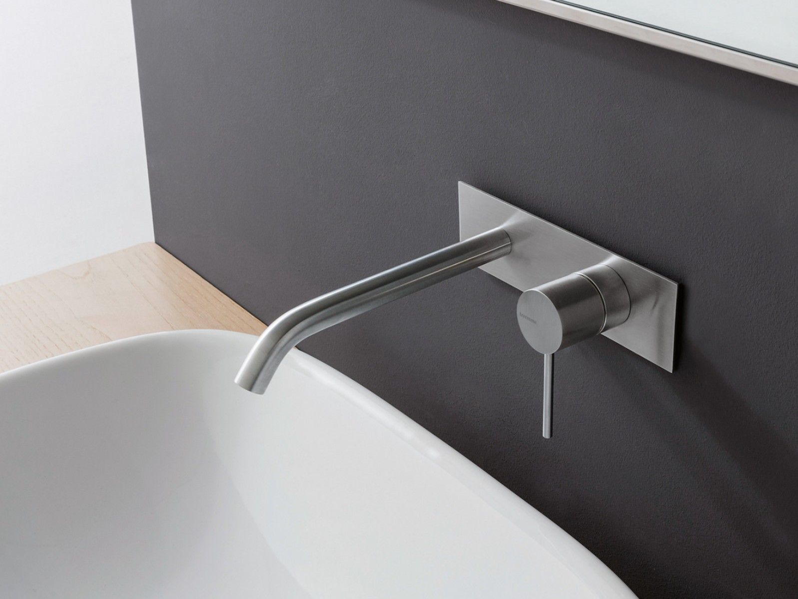 Смеситель для раковины из нержавеющей стали с пластиной Rubinetterie Treemme 40 мм ARCH-00007807