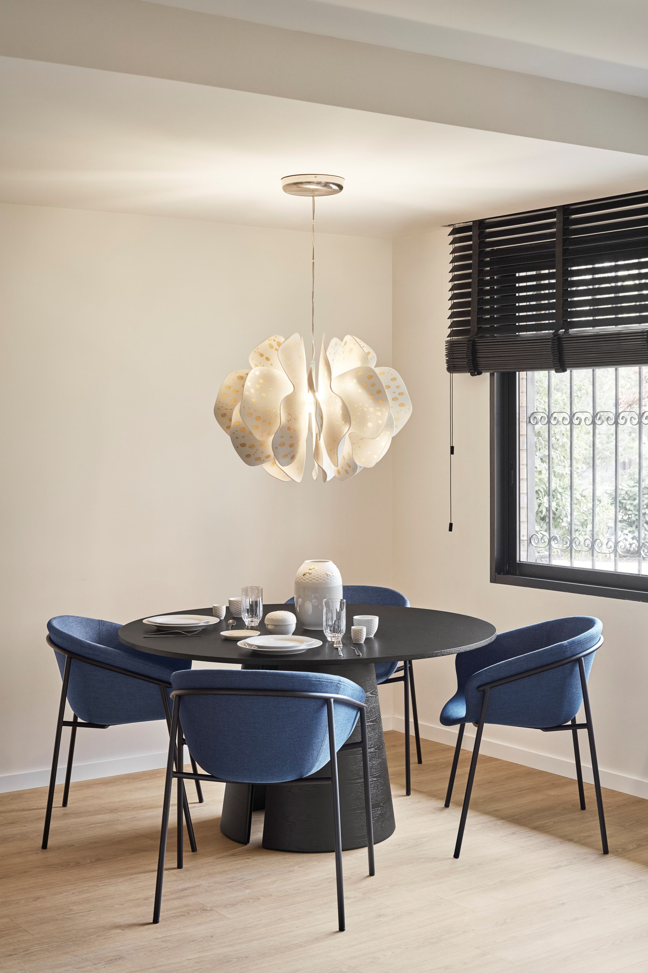 Круглый деревянный обеденный стол TEULAT Cep ARCH-00124120 - Вид №23