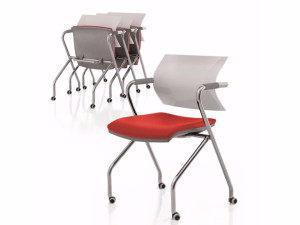 Складной стул с колесами с подлокотниками