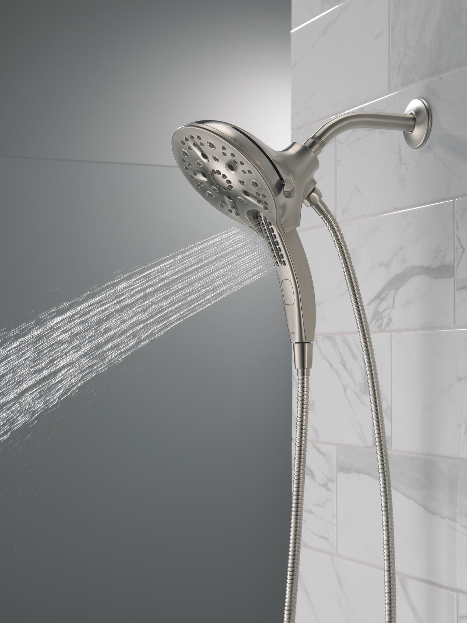 58620-SS25-PK In2ition® H2Okinetic® Душ два в одном с 5 настройками Delta Faucet Universal Showering Нержавеющая сталь  - Вид №14