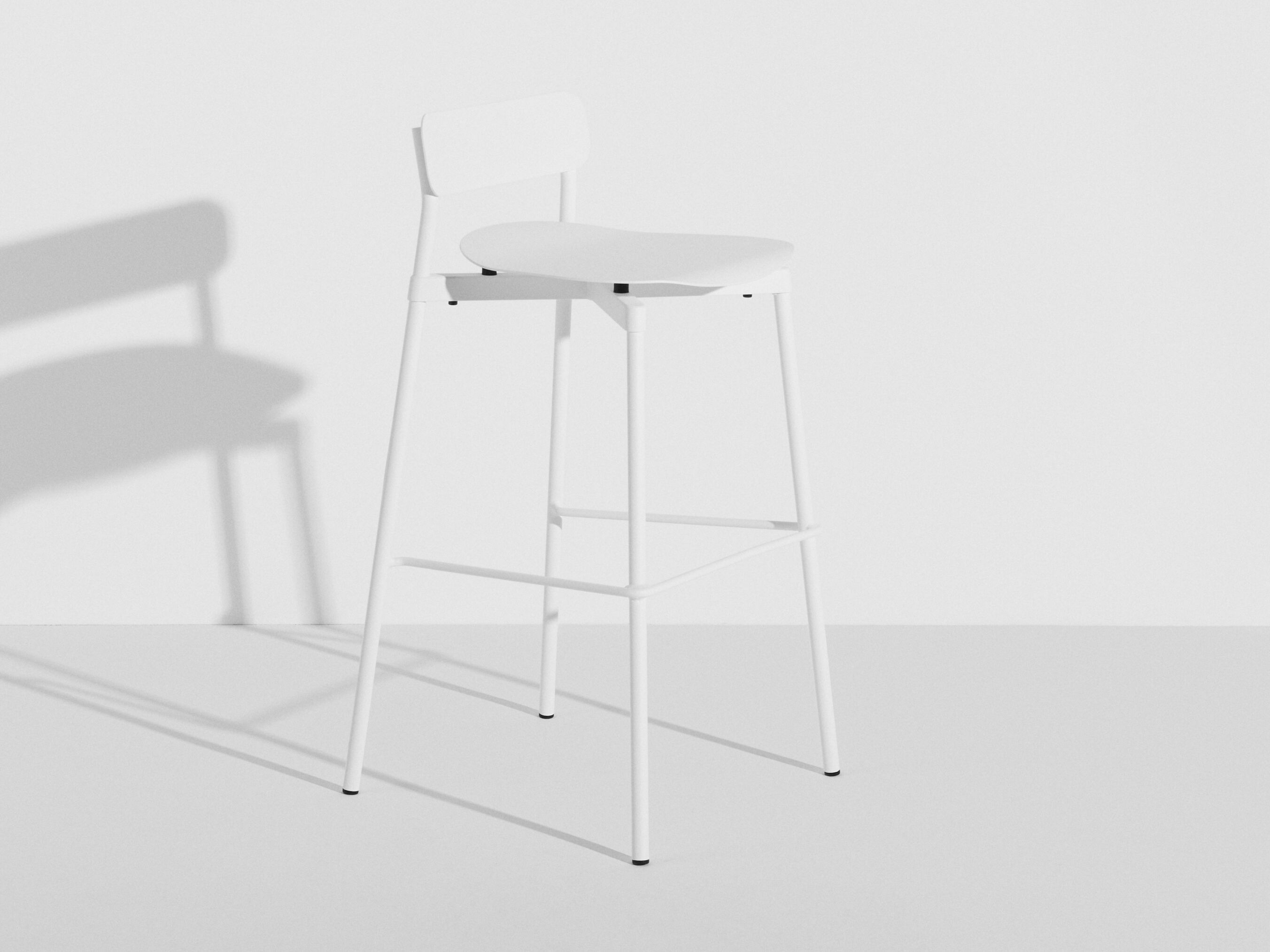 Высокий штабелируемый алюминиевый стул с порошковым покрытием с подставкой для ног Petite Friture Fromme ARCH-00091817 - Вид №34