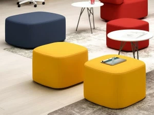 Quadrifoglio Квадратный пуф из ткани Abbey