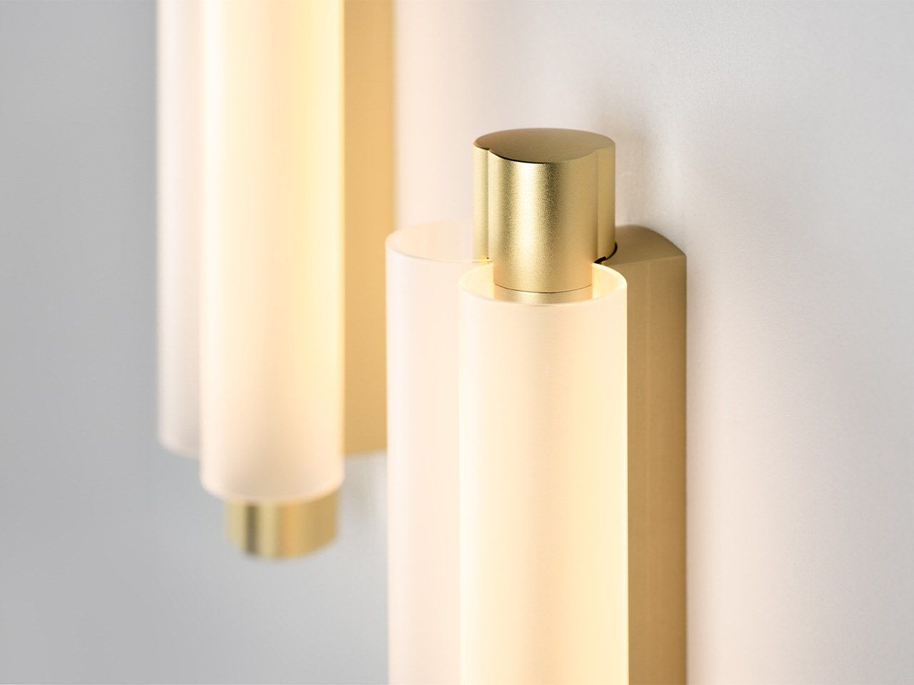 Стеклянный светодиодный настенный светильник Rakumba Metropol ARCH-00015855 - Вид №2