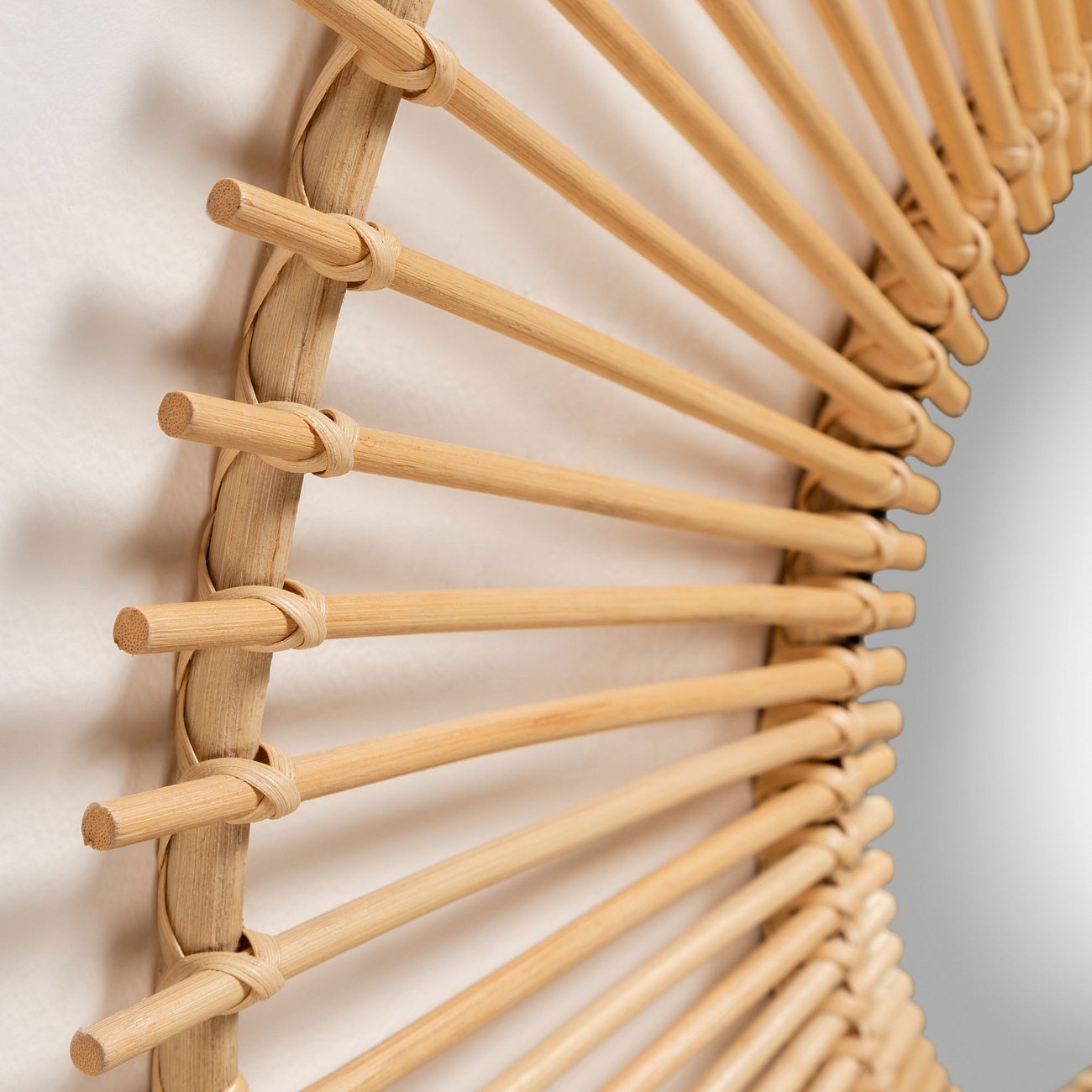 Зеркало золотое металлическое диаметр 81 см Louisa от La Forma LA FORMA ДИЗАЙНЕРСКИЕ 342900  - Вид №1