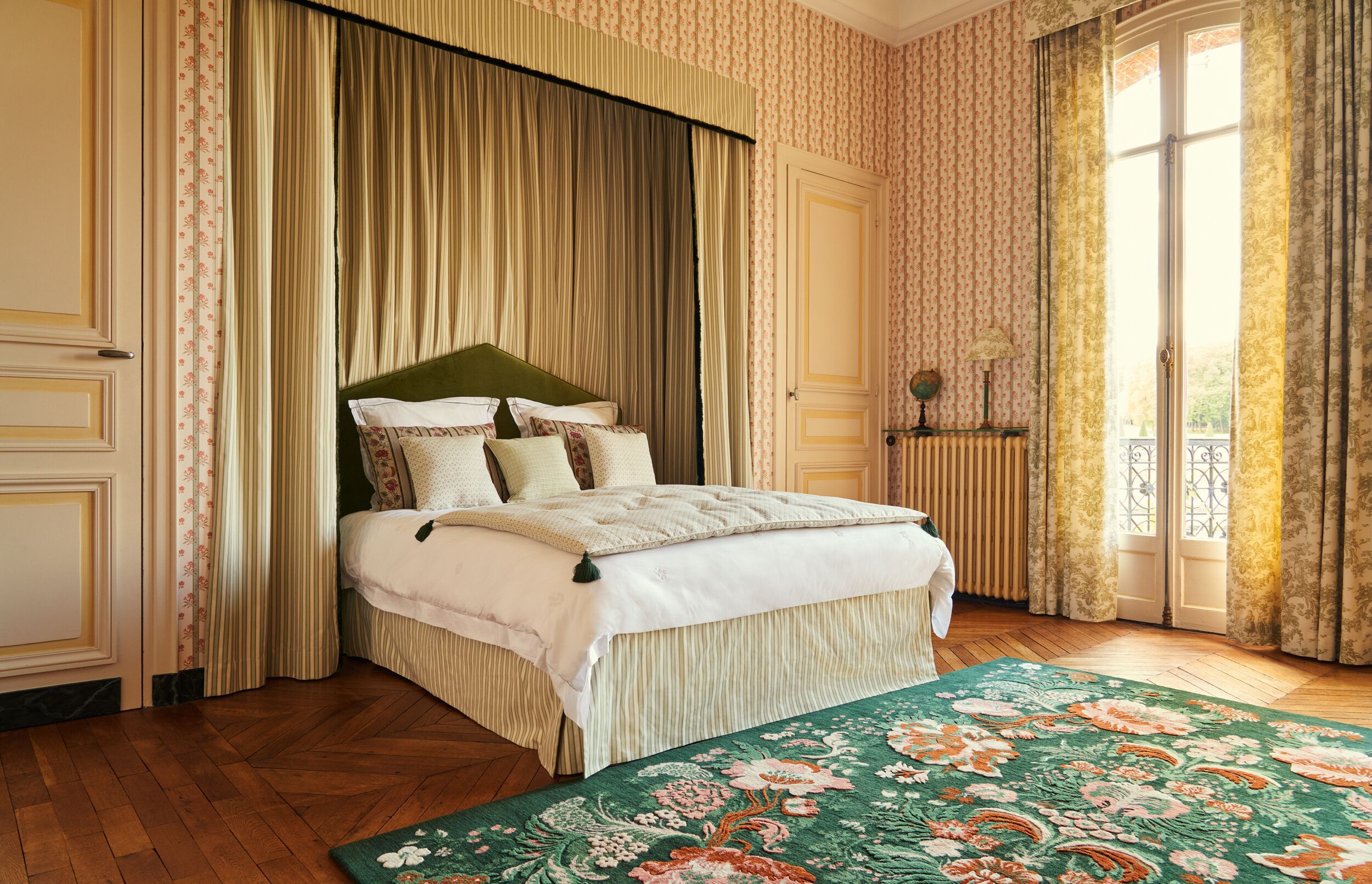 Нетканые полосатые обои LELIEVRE Quenin-Belle Époque ARCH-00125822 - Вид №6