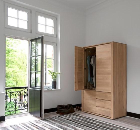 Ethnicraft Шкаф из массива дерева Oak shadow 51185 - Вид №3