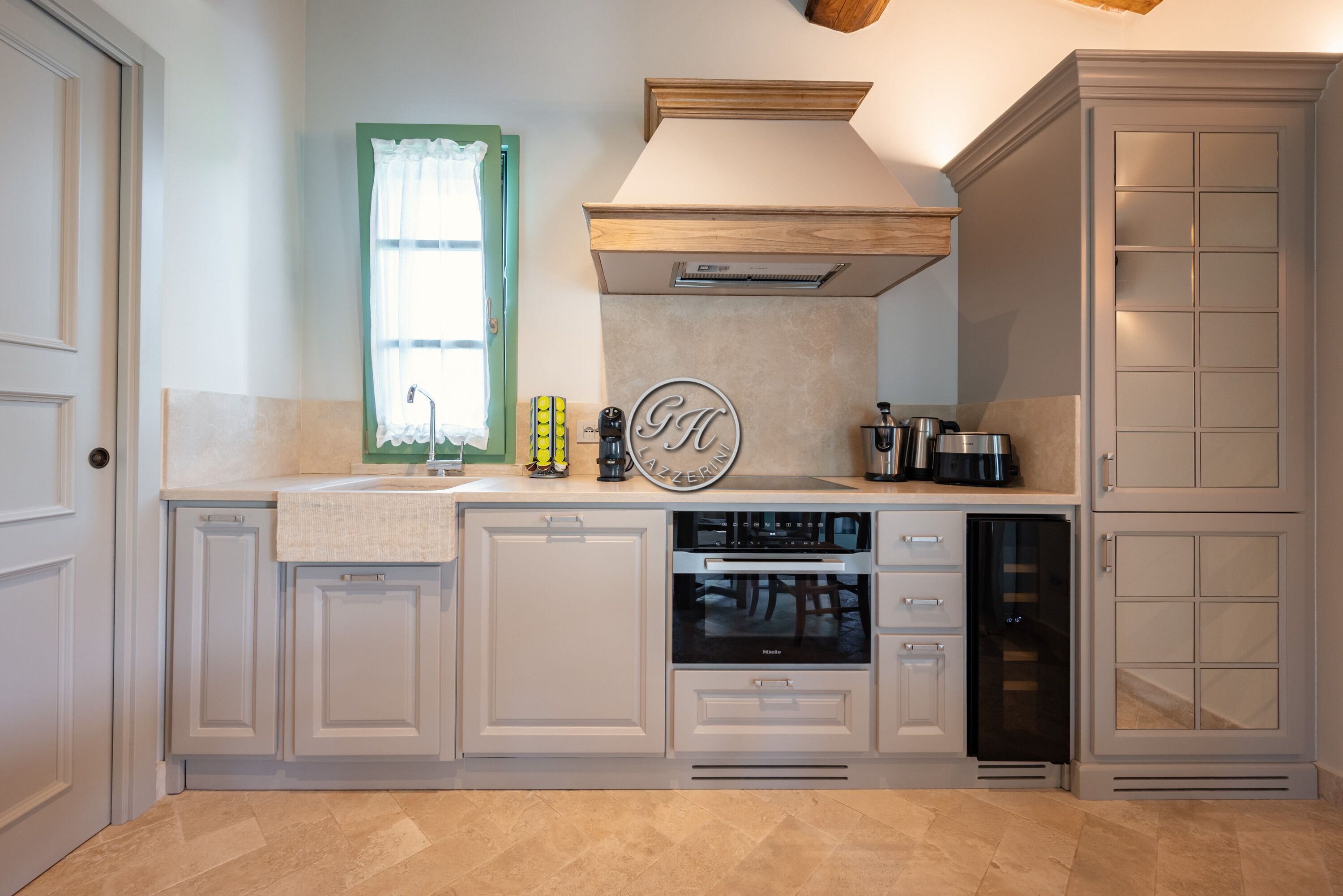 Линейная кухня на заказ GH LAZZERINI Cucina 28 ARCH-00031799 - Вид №1