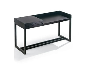 Письменный стол из массива дерева