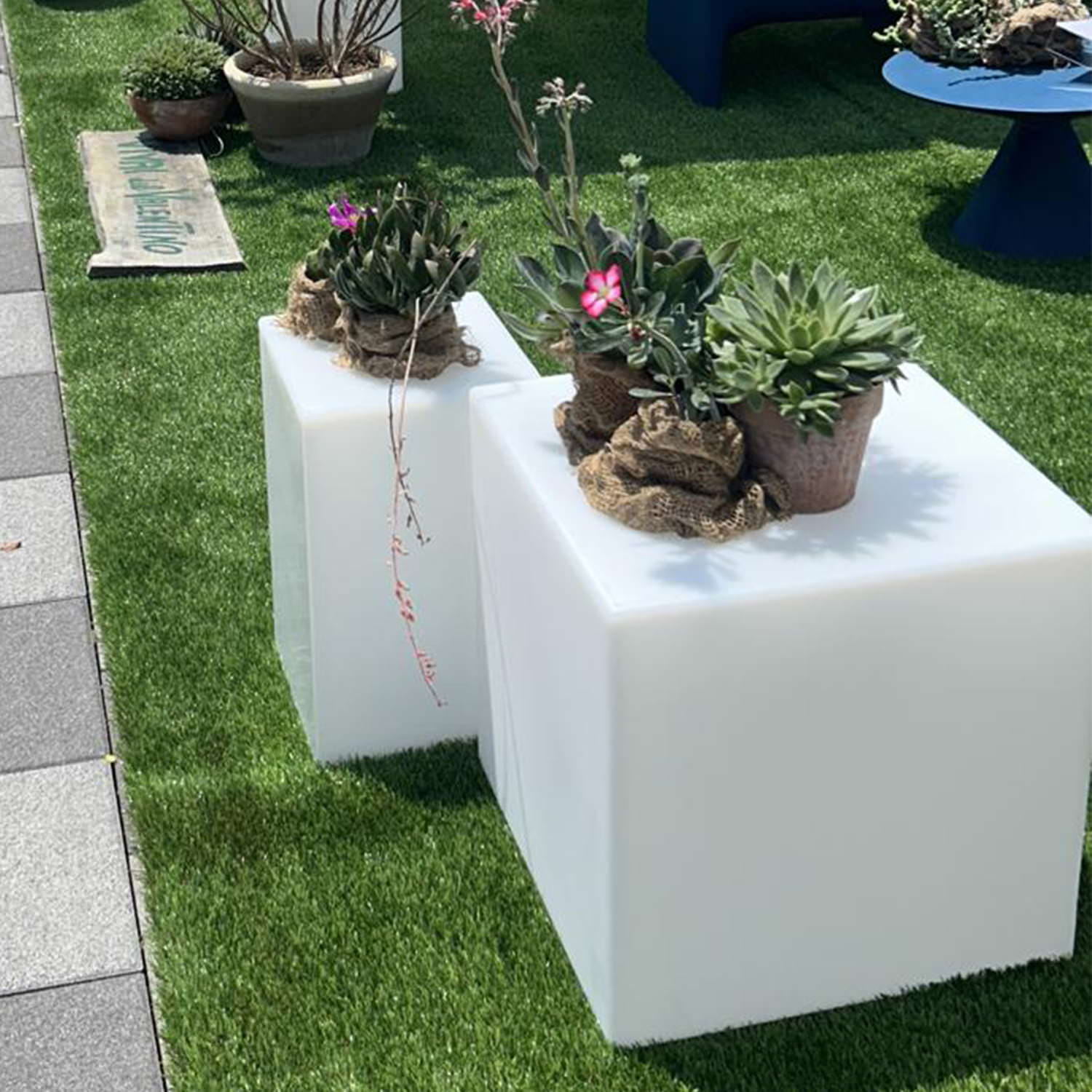 Квадратный светящийся садовый стол из полиэтилена SINED CUBY ARCH-00149364 - Вид №4