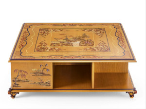 Деревянный квадратный журнальный столик