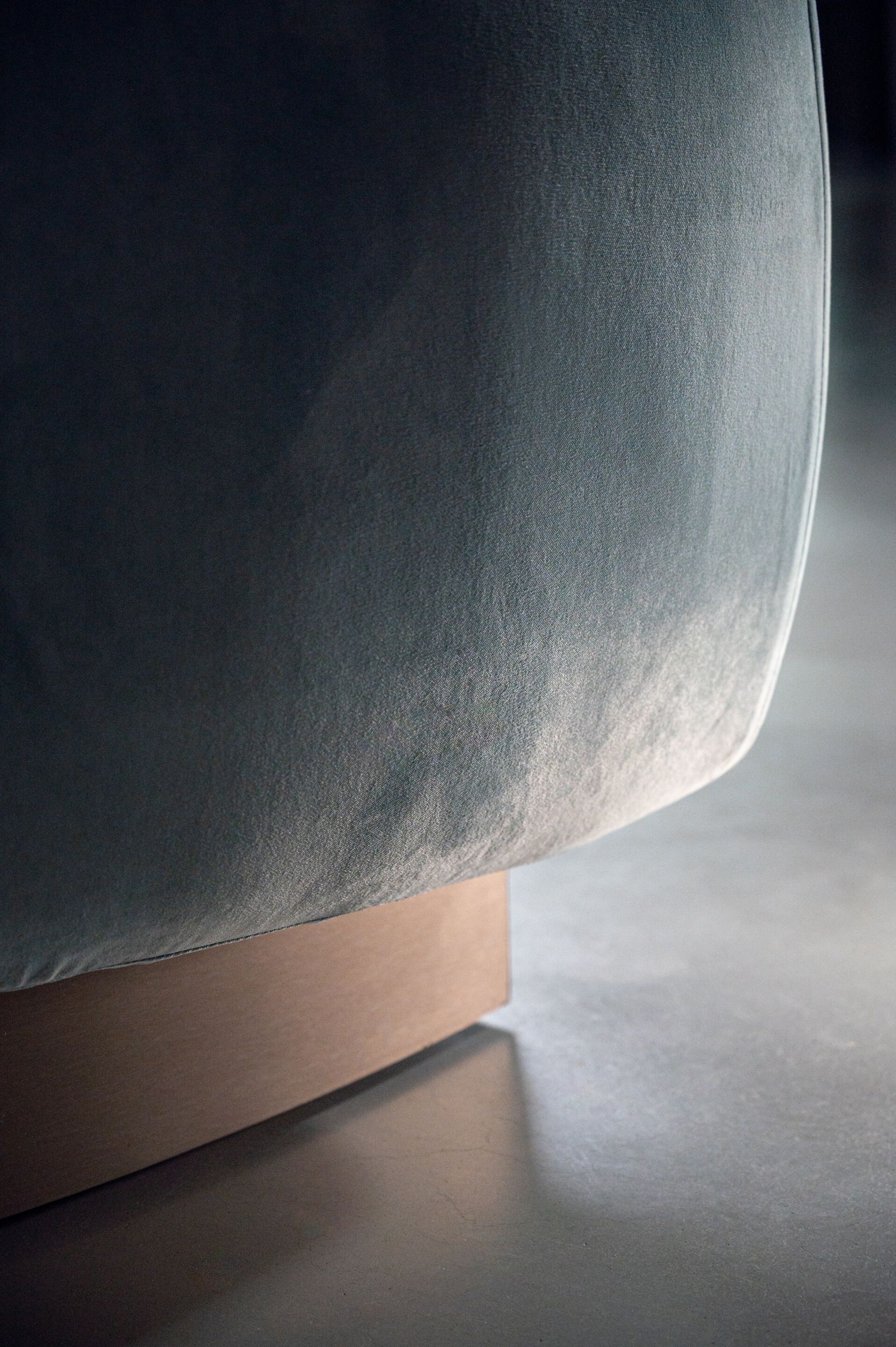 Бархатное кресло с подлокотниками Piet Boon Kate ARCH-00106096 - Вид №4