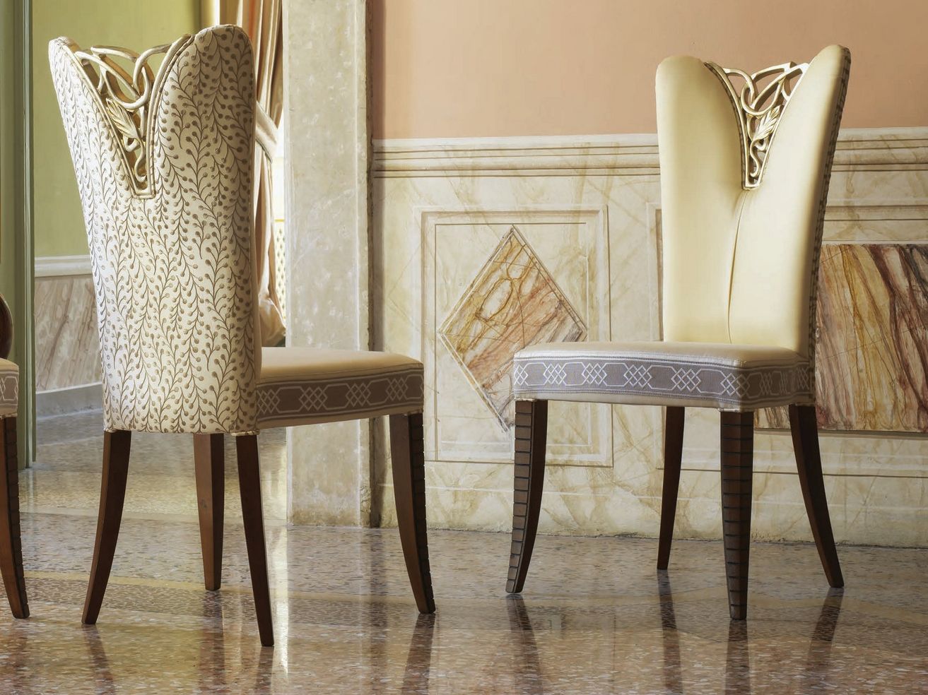 Мягкий стул из ткани Cantiero GRAND ÉTOILE ARCH-00041145