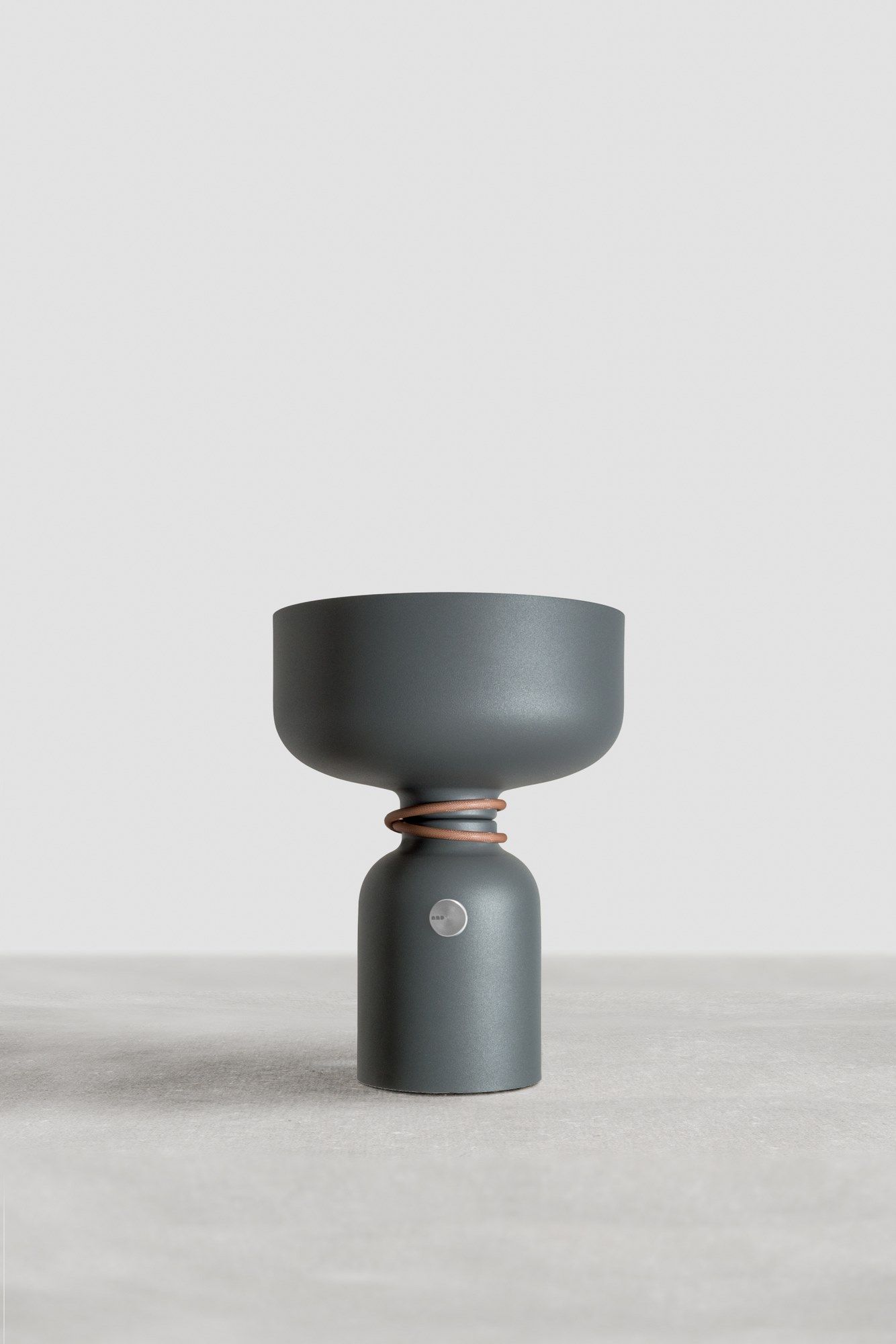 Алюминиевая светодиодная настольная лампа A-N-D Spotlight Volumes ARCH-00083703 - Вид №24