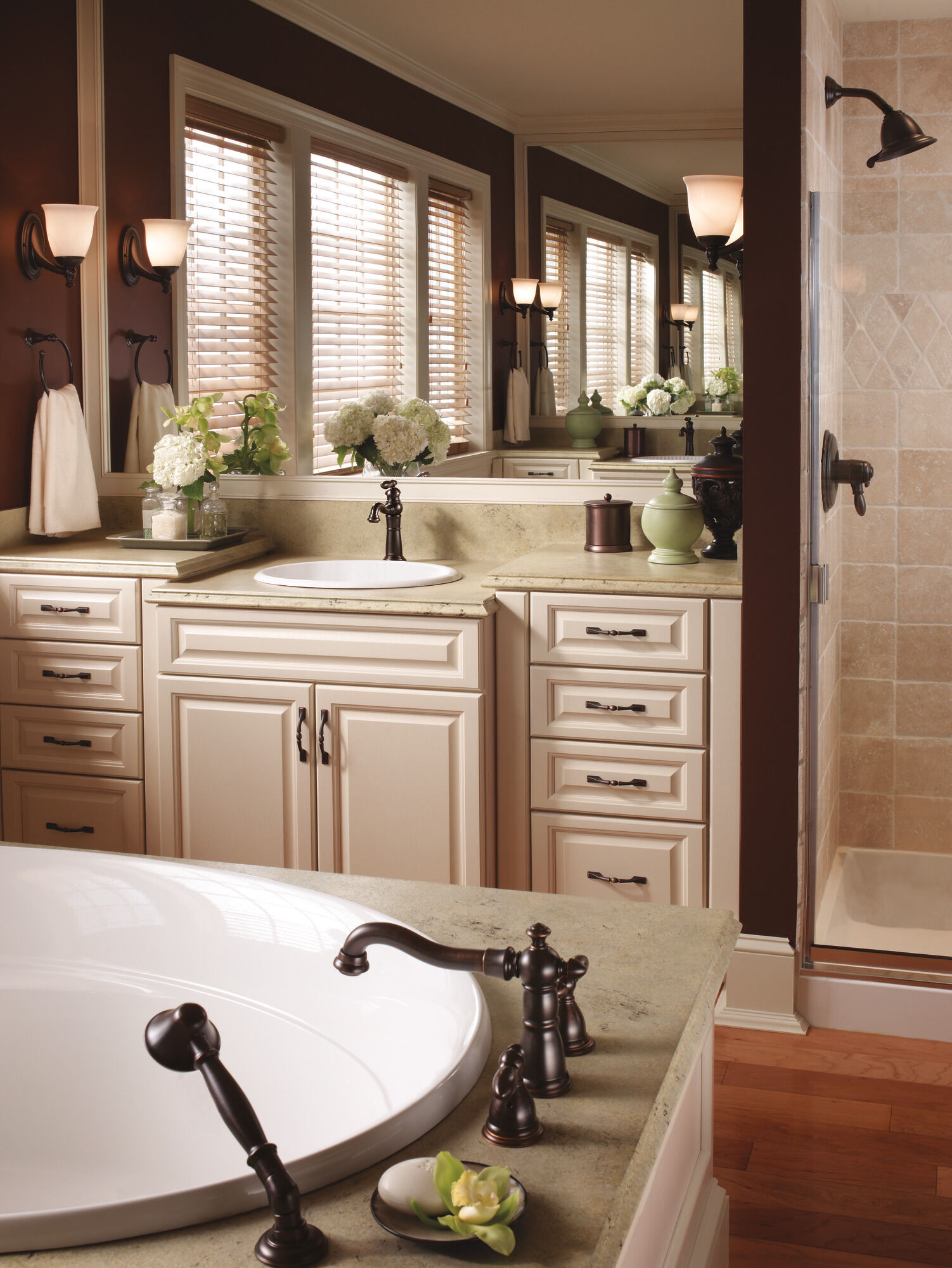 555LF-RB Смеситель для ванной с одной ручкой Delta Faucet Victorian Венецианская бронза - Вид №5