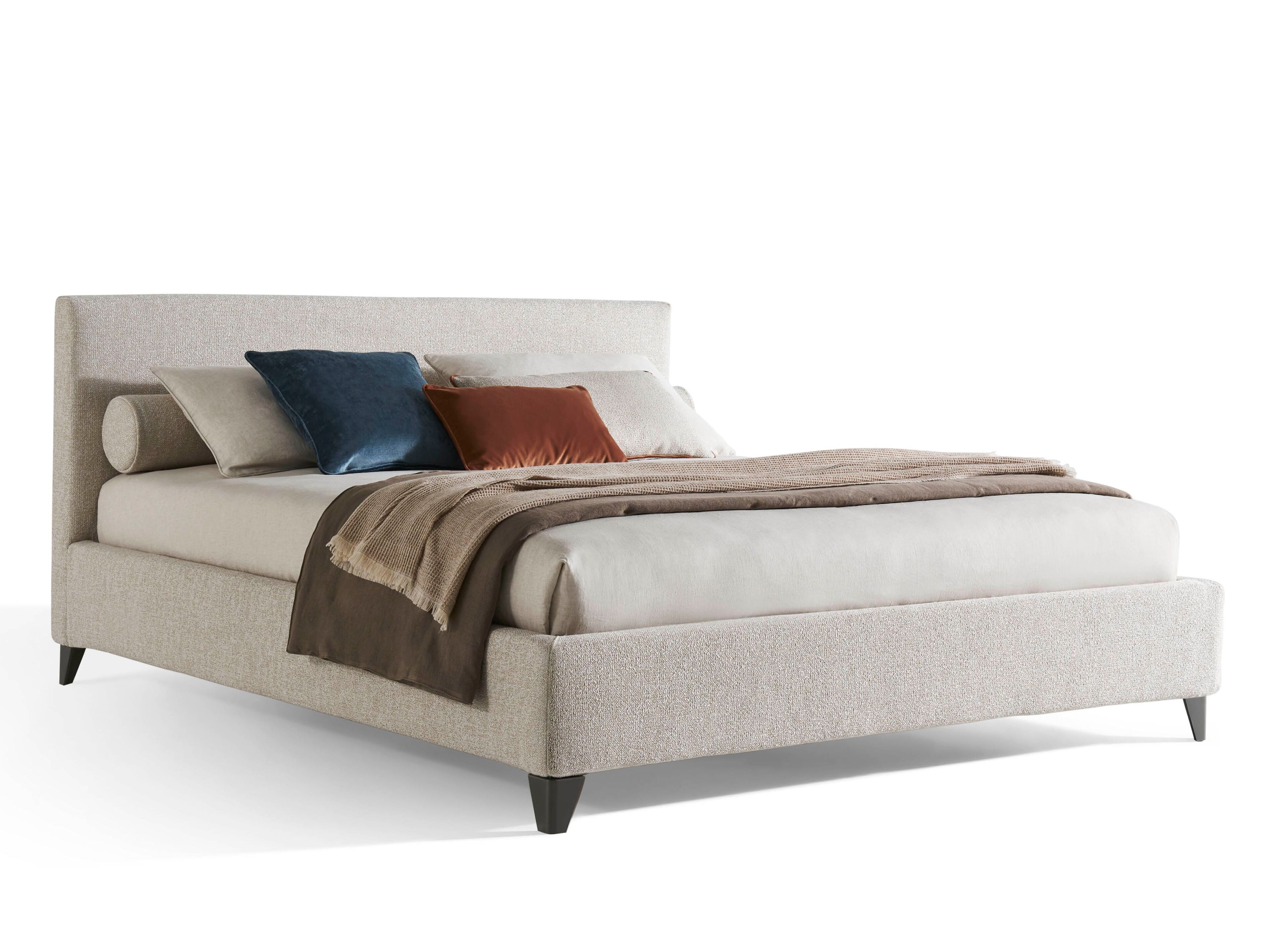 Двуспальная кровать с мягким изголовьем Twils ARCH-00091103