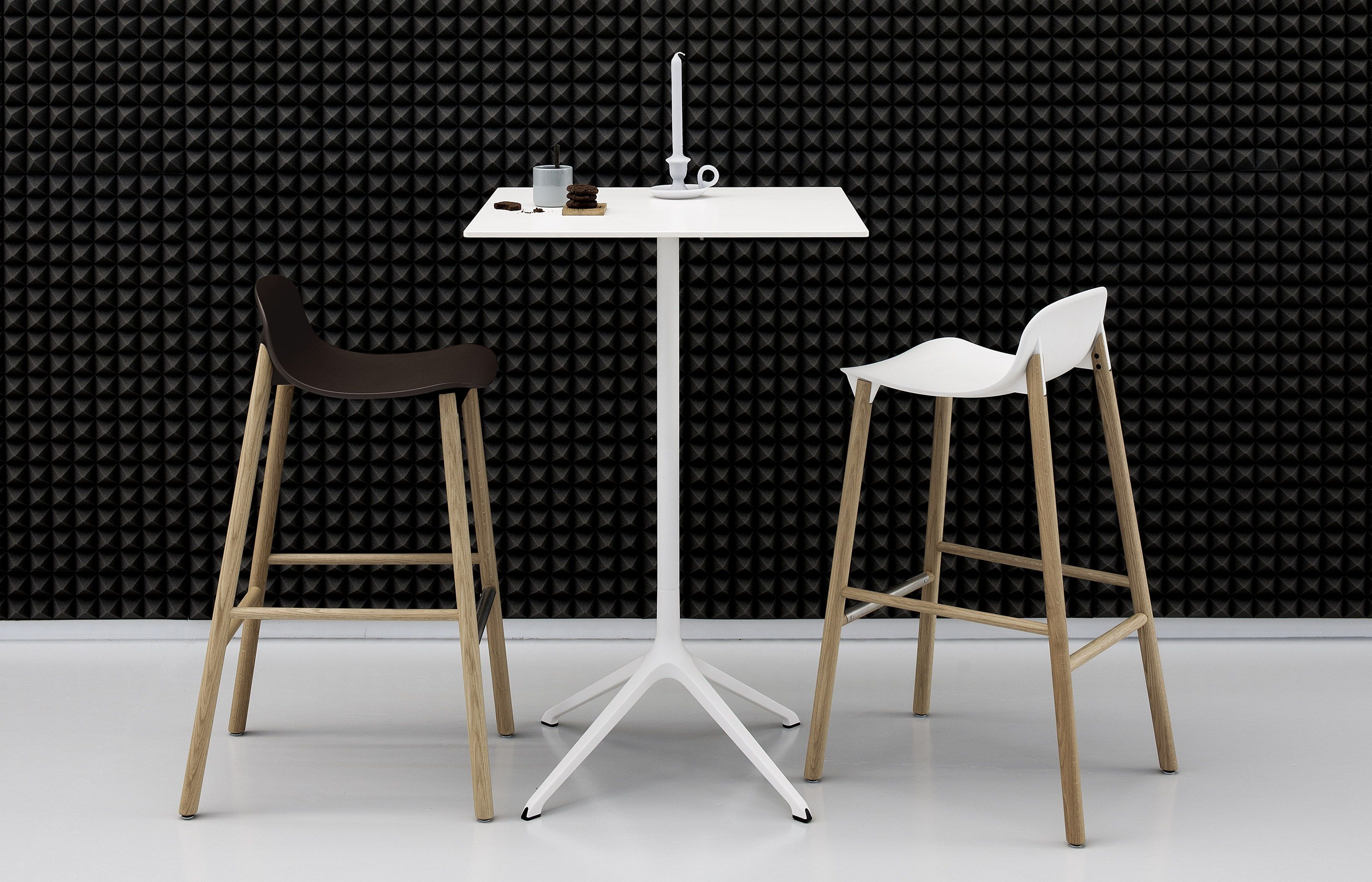 Прямоугольный стол с откидным верхом из литого алюминия Kristalia ARCH-00096698 - Вид №15