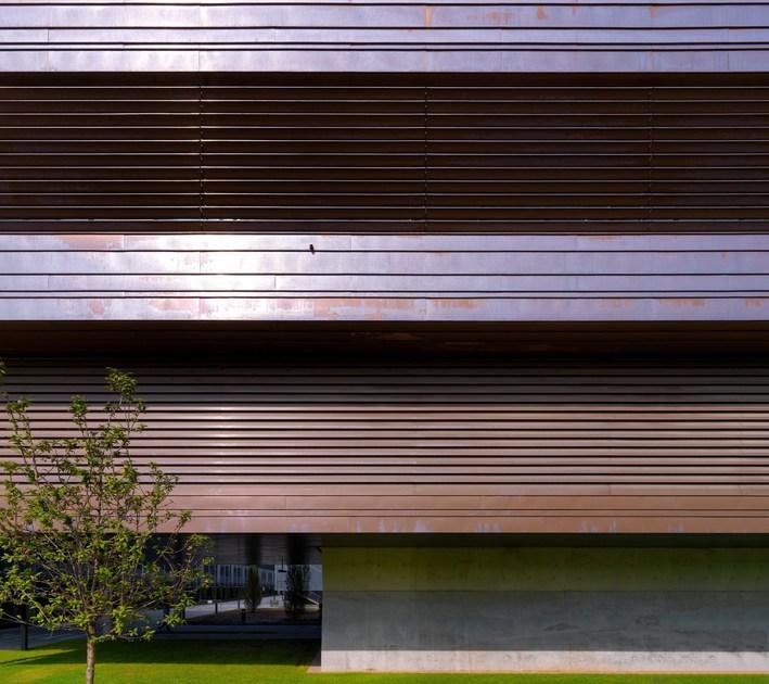 KME Architectural Solutions Натуральная медь для кровли и облицовки фасадов Tecu® sun-id-1397279 - Вид №7