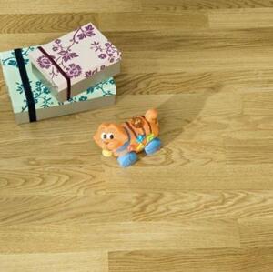 Паркетная доска Maestro Club Symphony отборный 7050 Дуб Натур с брашью (Текстурированная) 2283х194 мм.