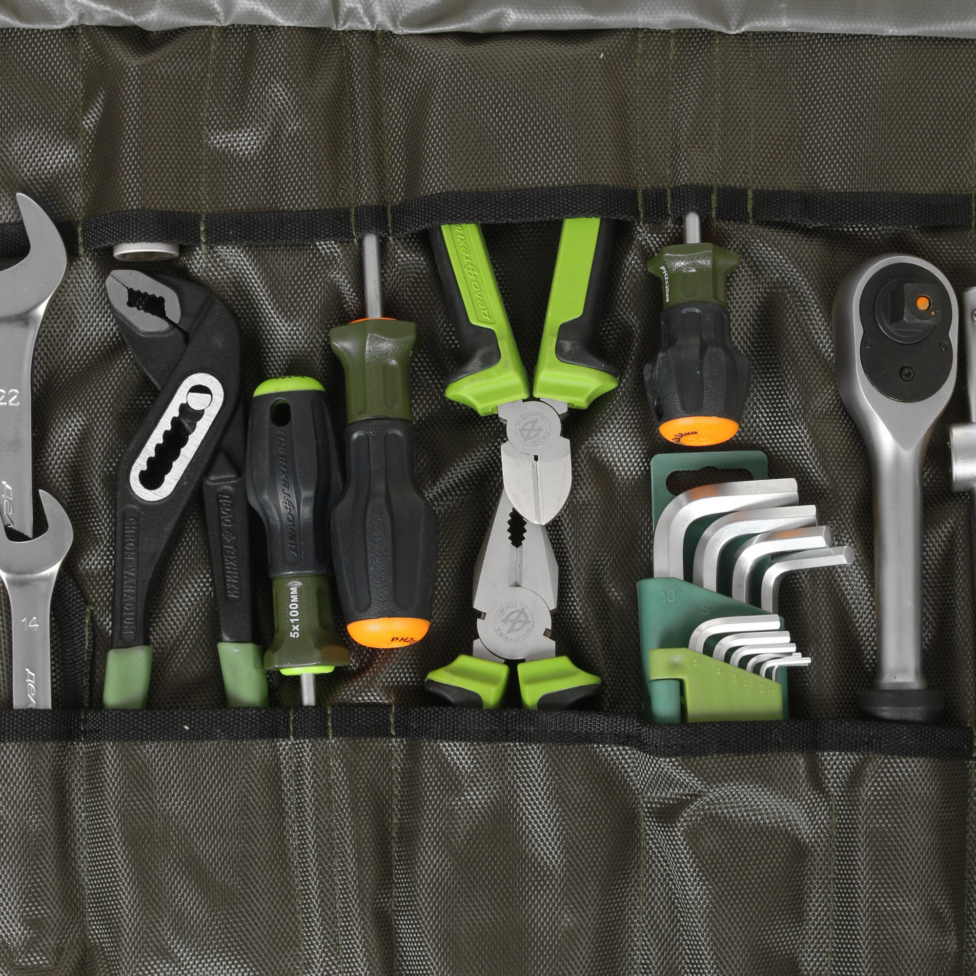 Набор инструментов Дело Техники 620943 5310758 STDN-0053685 - Вид №2