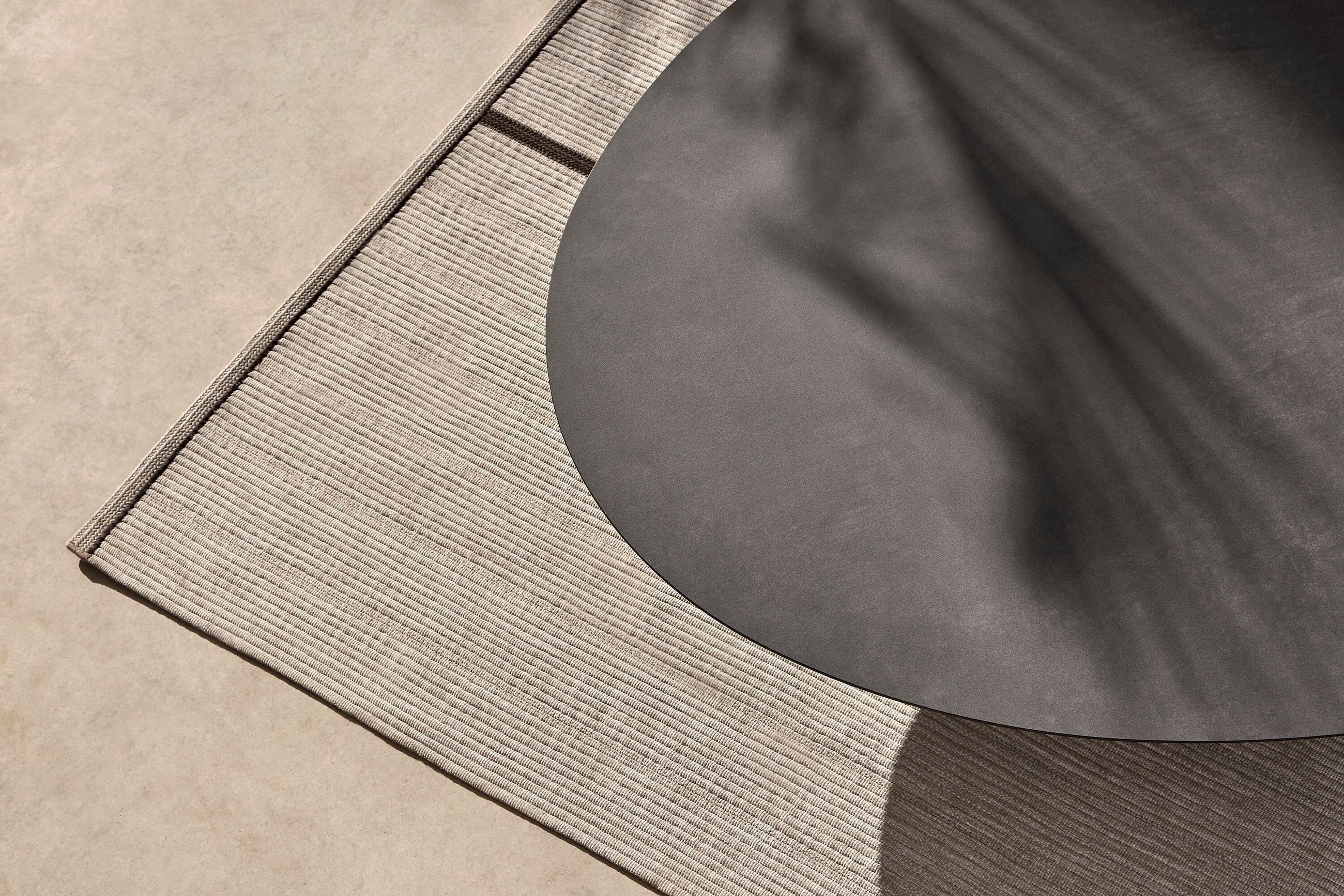 Низкий овальный садовый столик в Dekton® EXPORMIM ARCH-00038610 - Вид №1