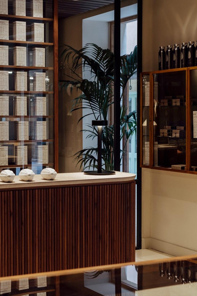 Milan Iluminacion Светодиодная настольная лампа из стали Peak lane 6925 - 6931 - Вид №5