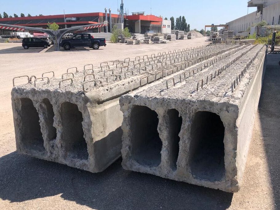 Коробчатая балка для настила моста IDB FORBEAM ARCH-00003519