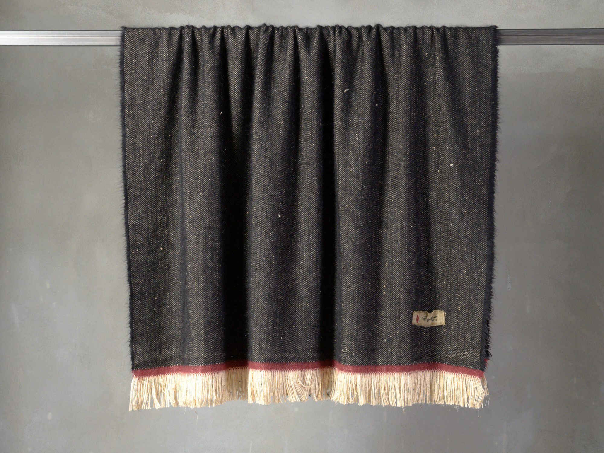 Шелковые и ангорские пледы The House of Lyria RIPTIDE.D2 ARCH-00075170