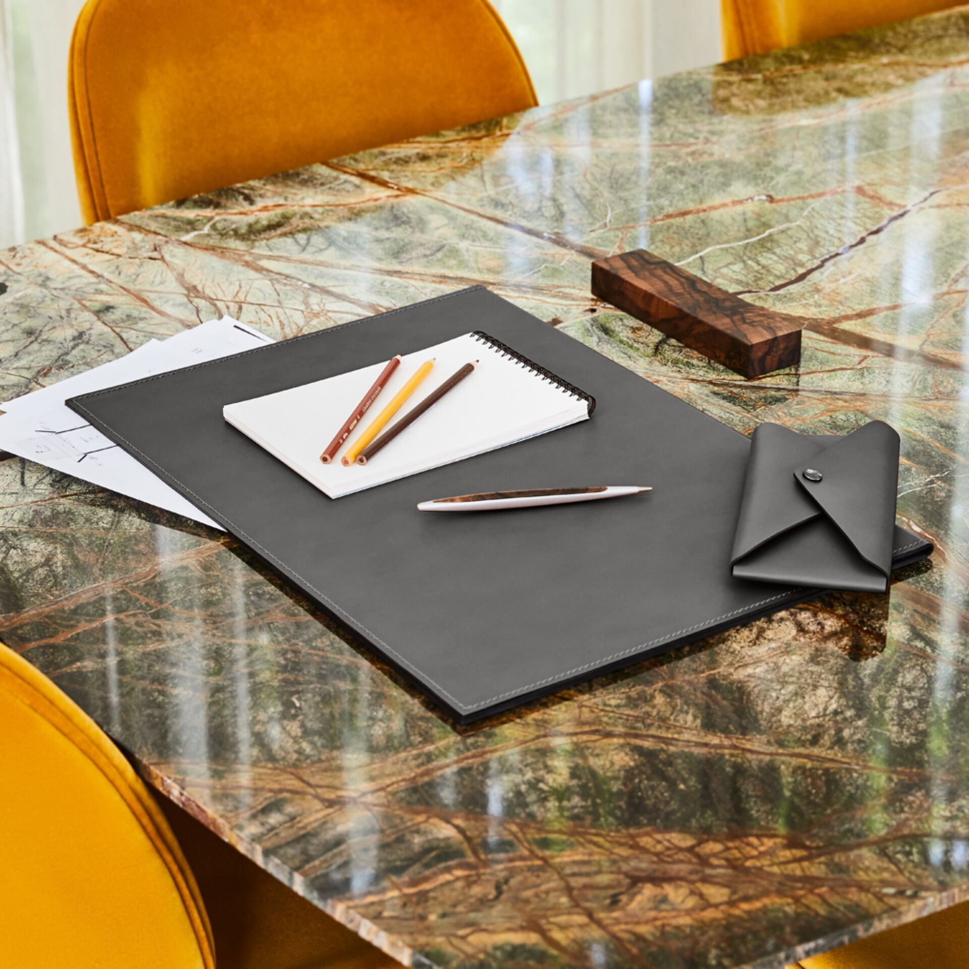 Подпушка из регенерированной кожи EGLOOH GEMINI ARCH-00153259 - Вид №29