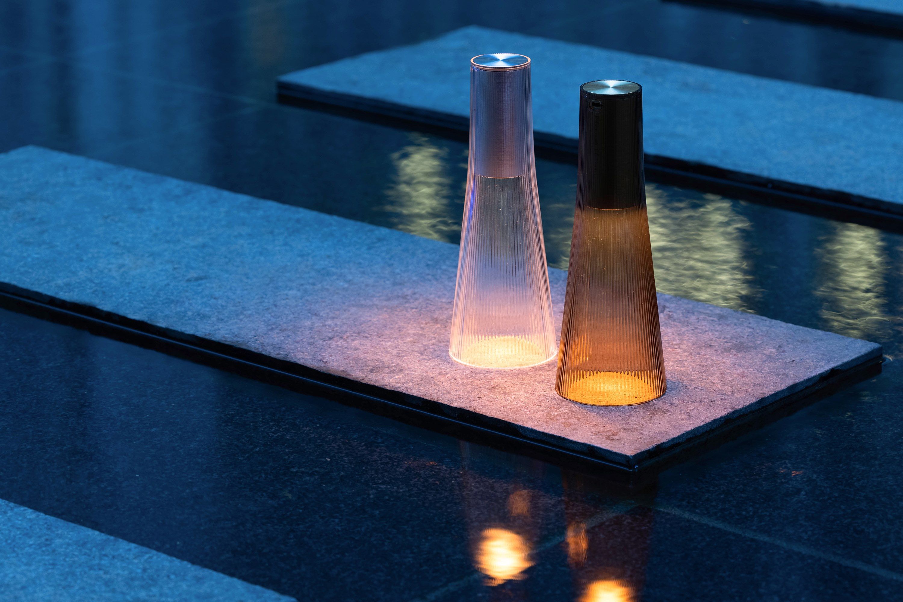 Светодиодная настольная лампа с батарейным питанием PMMA Pablo Designs CANDÉL ARCH-00106959 - Вид №6