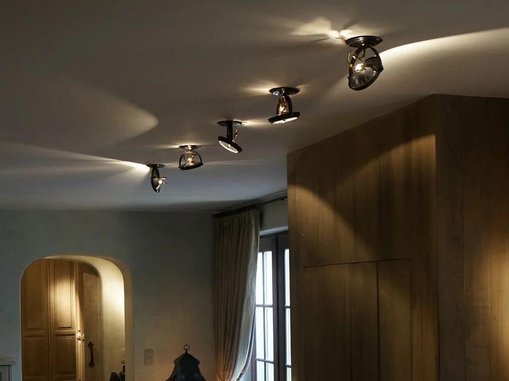 Регулируемый потолочный светильник из латуни с зажимом Authentage Lighting Centonze ARCH-00124287 - Вид №1