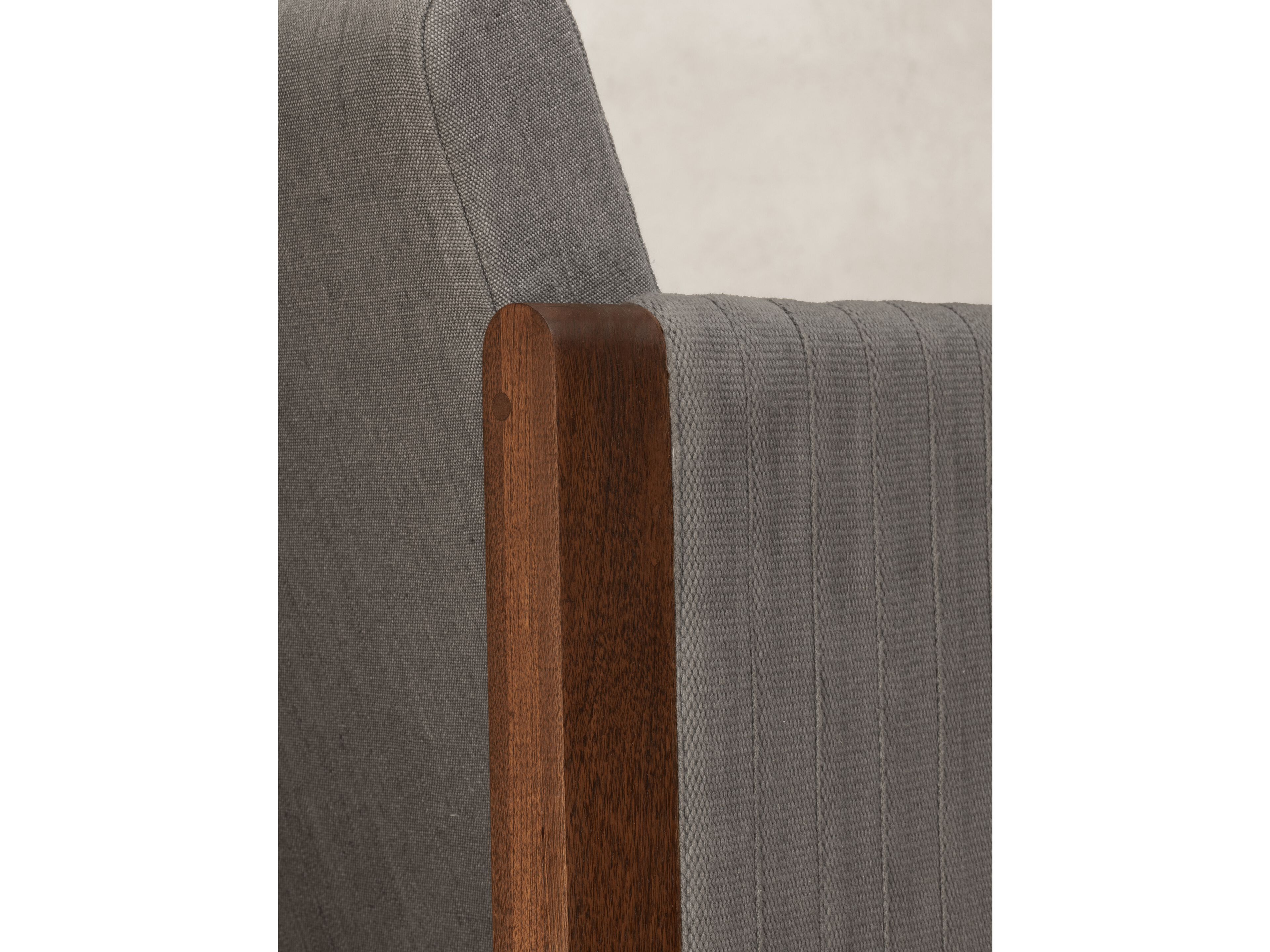 Тканевое кресло с подлокотниками Phantom Hands Niwar ARCH-00150328 - Вид №3