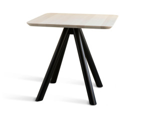 Деревянный квадратный обеденный стол