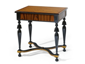 Журнальный столик из инкрустированного Тиса и розового дерева