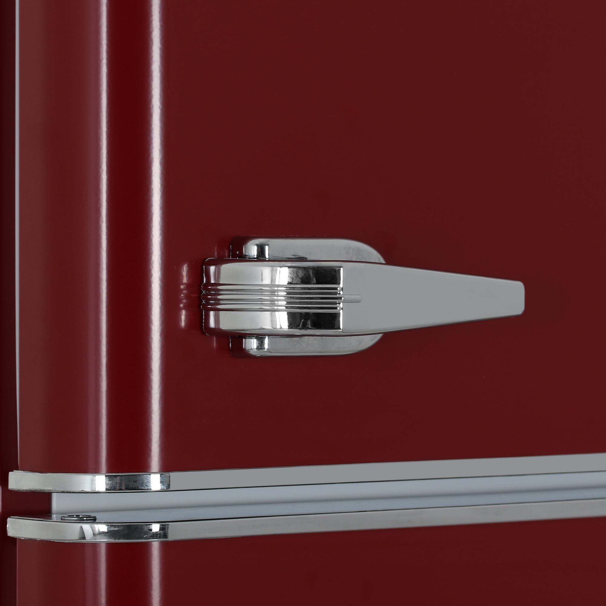 9057385 Холодильник компактный   Tesler RT-132 красный STDN-0002526 - Вид №10