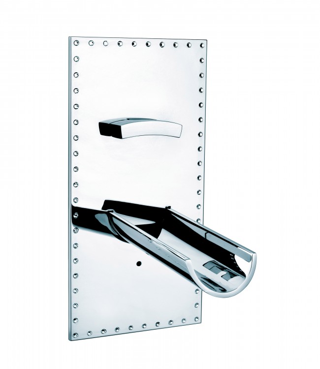 55539/22 Смеситель для раковины настенный 220 мм. излив и смеситель на одной пластине, со встроенной коробкой, внутренними соединениями, системой регулирования потока, прогрессивным картриджем. Bongio Acquaviva