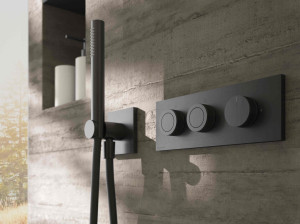 Термостатический встраиваемый смеситель для душа