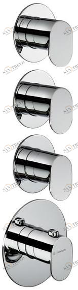 newform Термостатический смеситель для душа Termostatici multiutenza 3 uscite 67630e