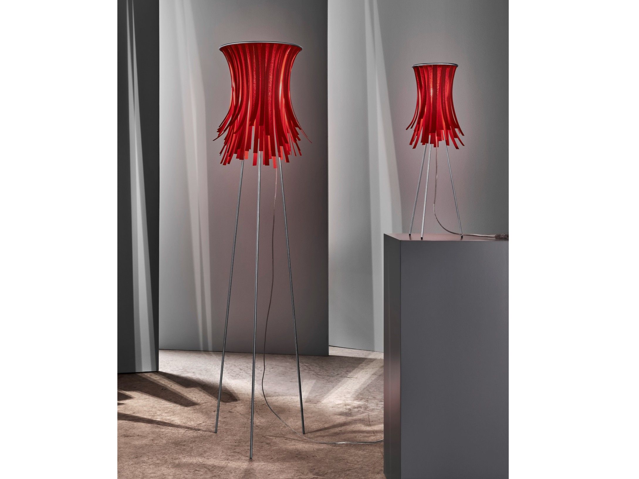 Светодиодная напольная лампа из целлюлозного волокна со штативом A-Emotional Light Bety Eco ARCH-00146987 - Вид №1