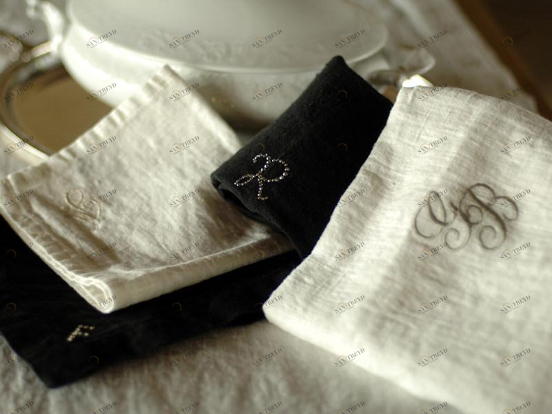 LA FABBRICA DEL LINO Салфетки льняные со стразами или вышивкой Speciali sun-id-1410321