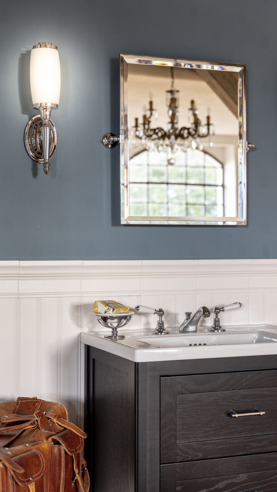 Traditional bathrooms Зеркало для ванной Kingston овальное Tb6383.bn  - Вид №2