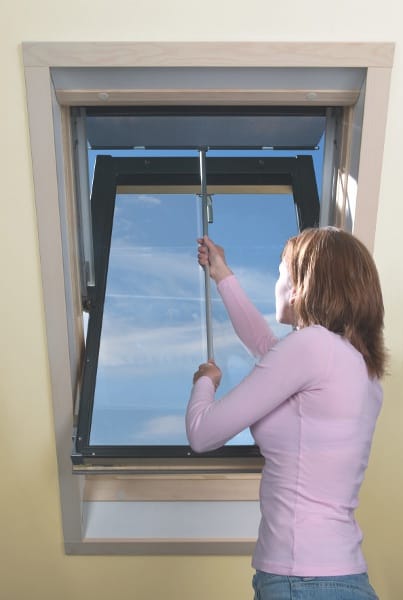 Открытый занавес окна крыши Fakro AMZ ARCH-00103412 - Вид №2