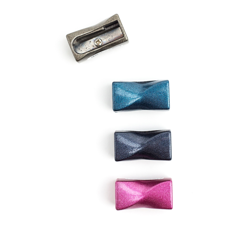 195037 Металлическая точилка цветная Малевичъ 