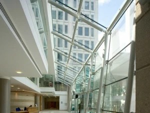 PILKINGTON ITALIA Стекло с низким коэффициентом излучения