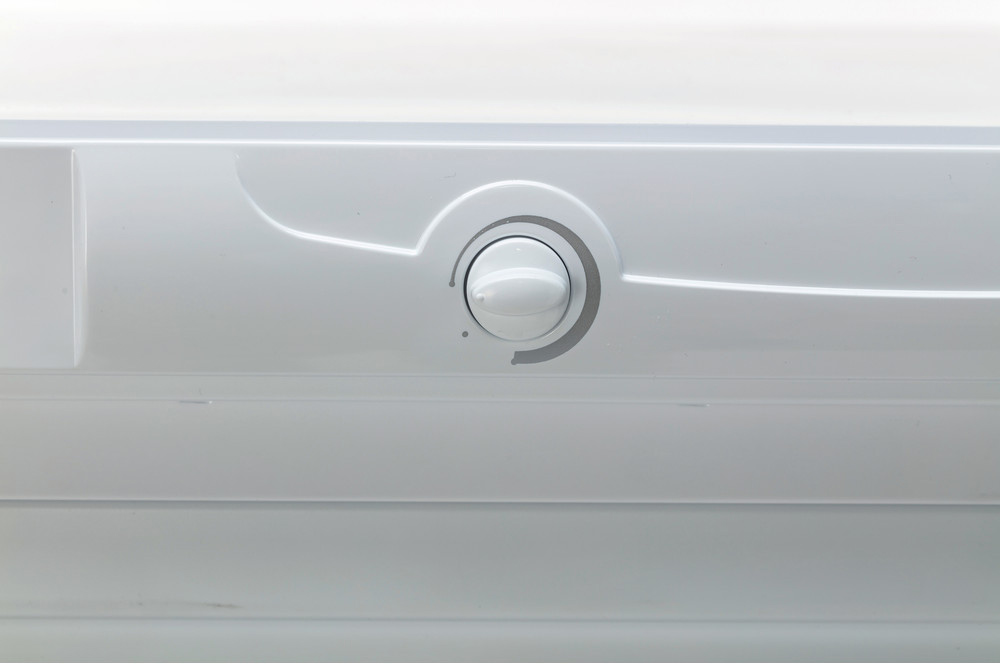 DSZ 4150.1 Морозильная камера / 150x60x63, объем 214 л, 6 ящиков, белый Indesit Santreyd  - Вид №4