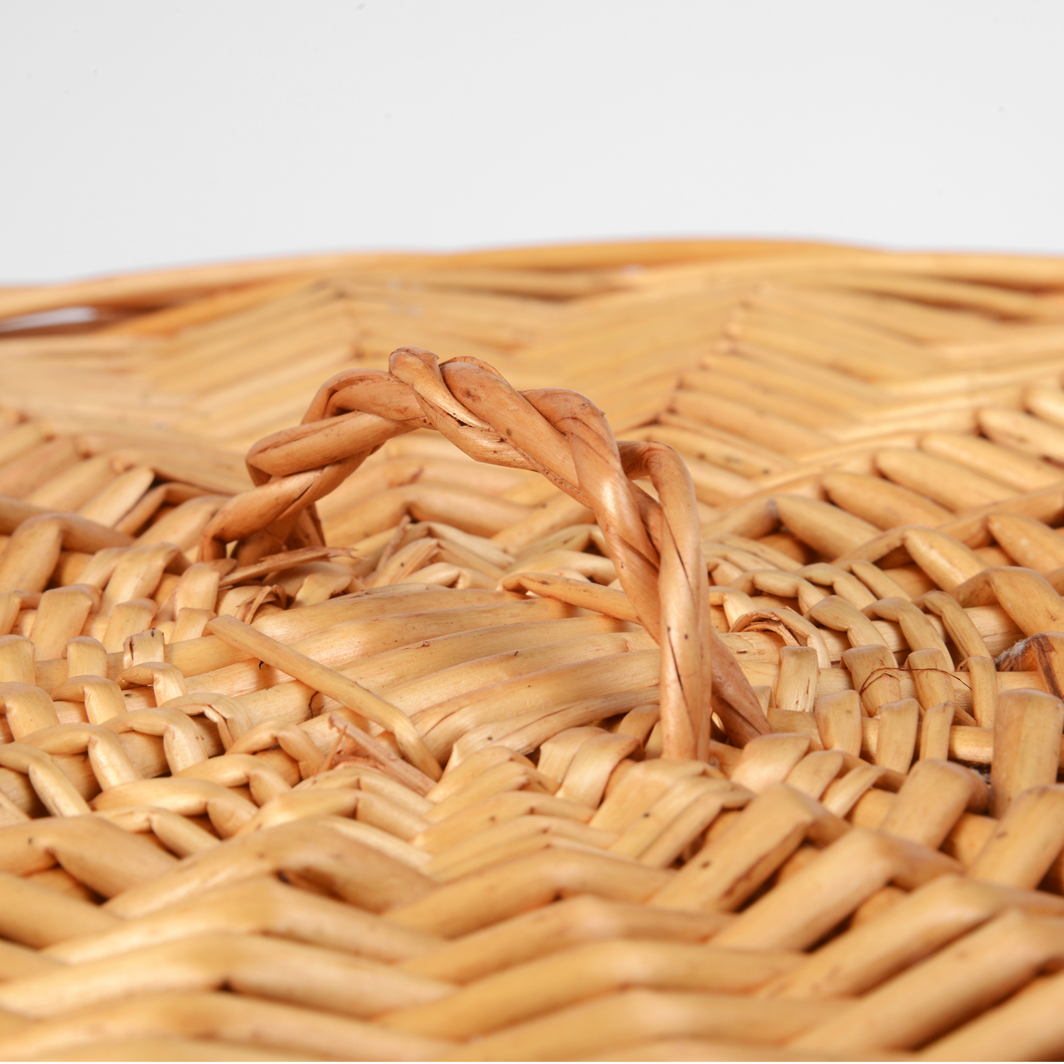 WB-410-M Main Плетеная корзина для белья с крышкой WasserKRAFT  - Вид №4